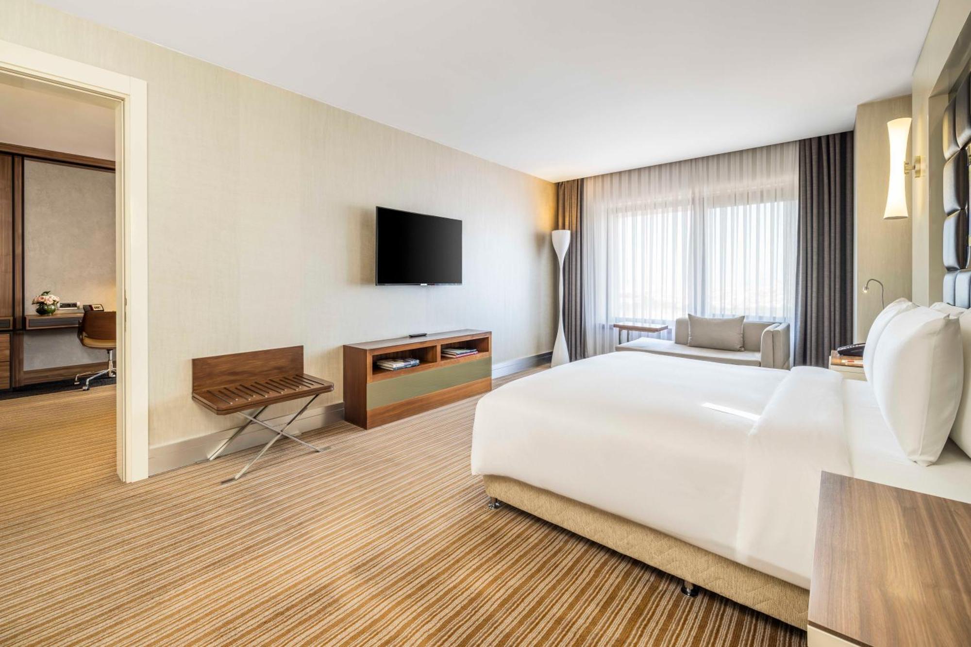 Executive Twin Suite Smoking