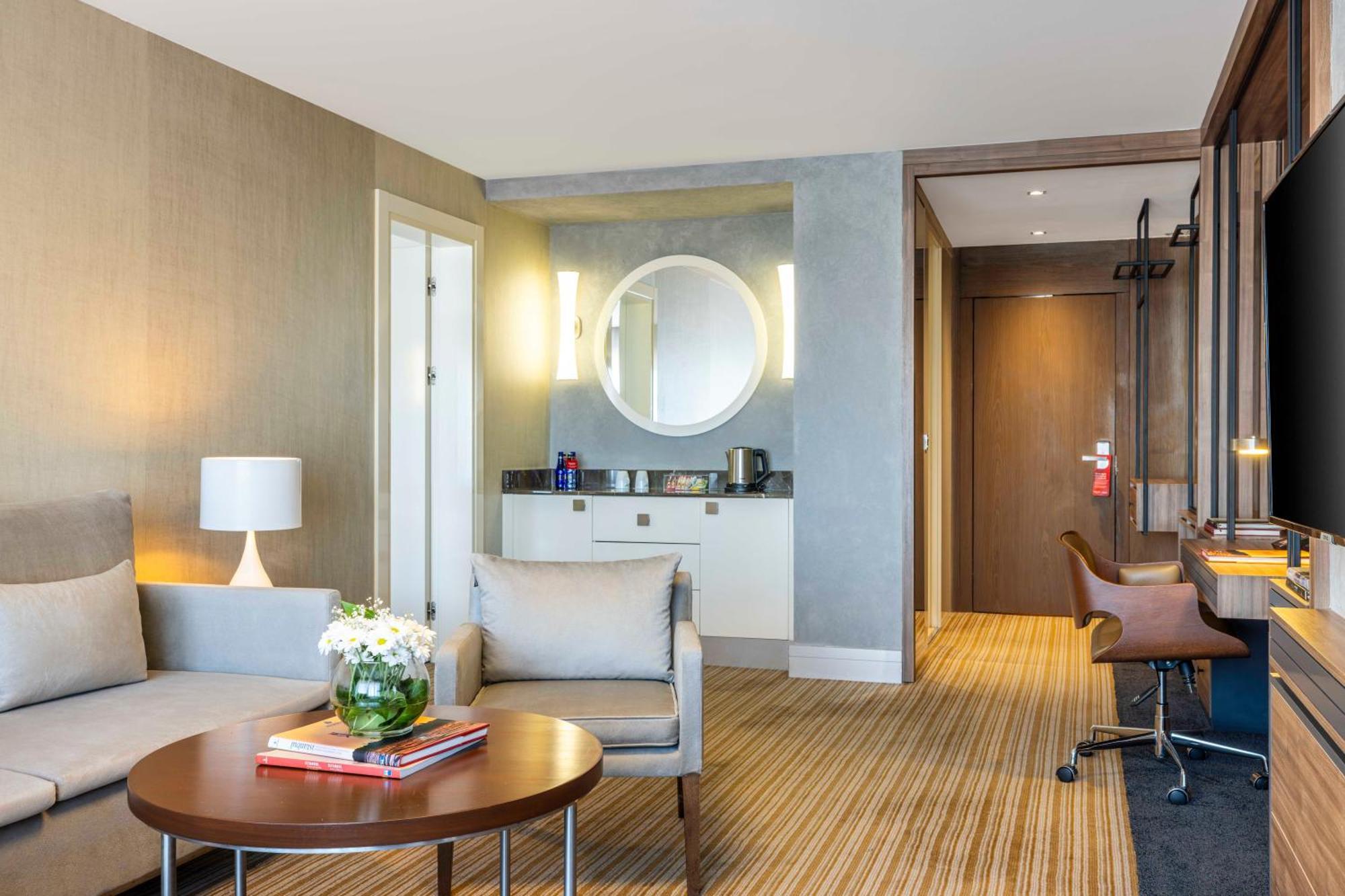 Executive Twin Suite Smoking