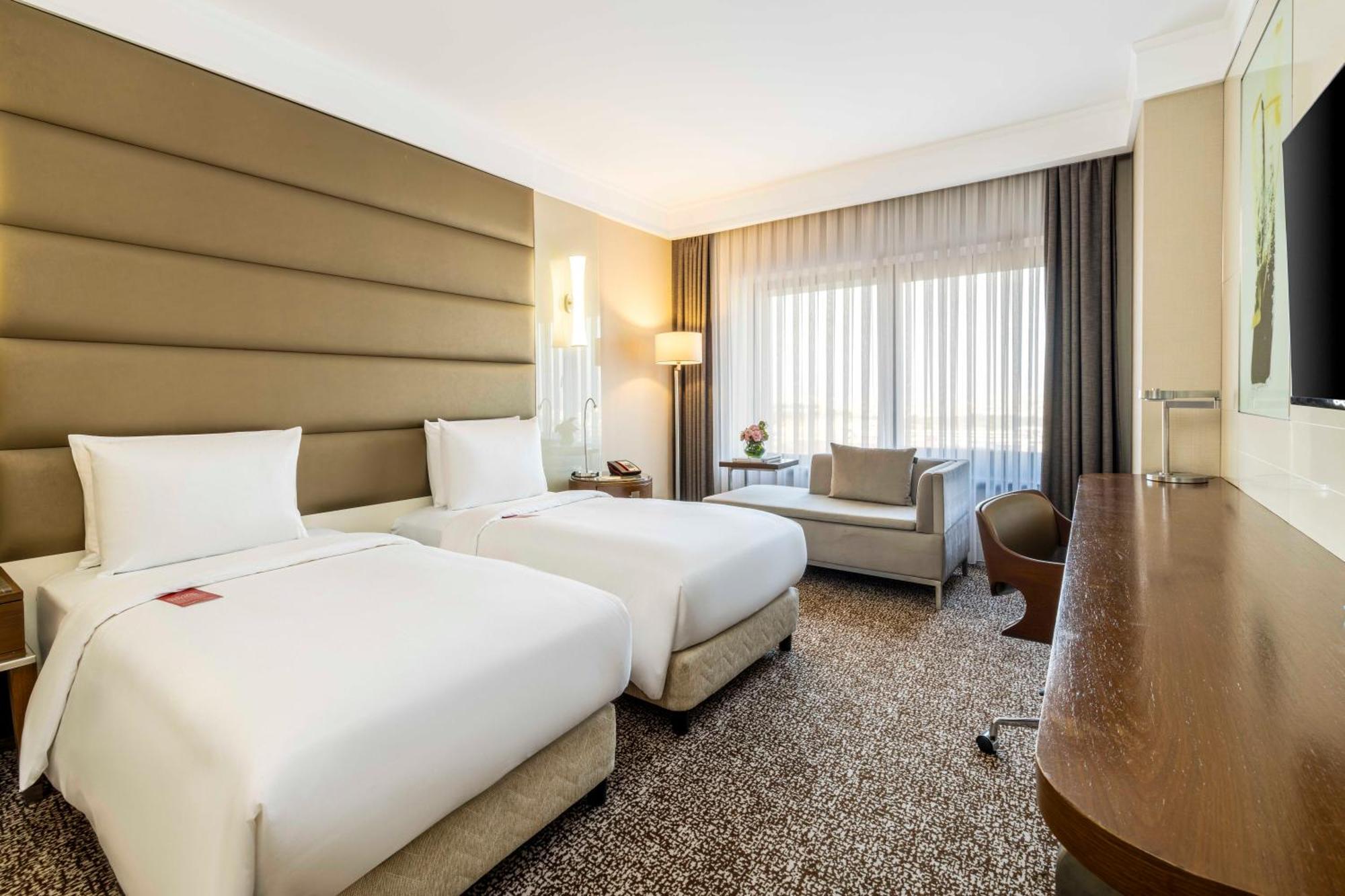 Deluxe Twin Room Accessible or Non-Smoking
