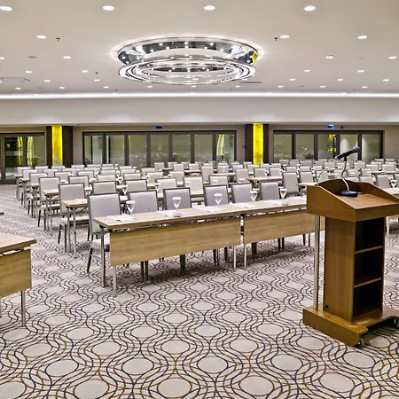 Ramada Plaza By Wyndham Istanbul Tekstilkent-2